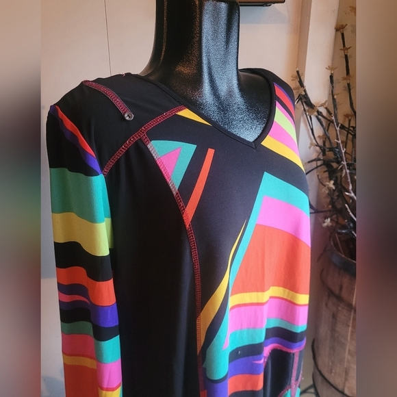 Libra Multi Colored Abstract Print Cropped Sleeve Top 1X - Picture 3 of 7